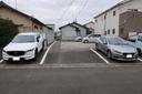 百番の駐車場