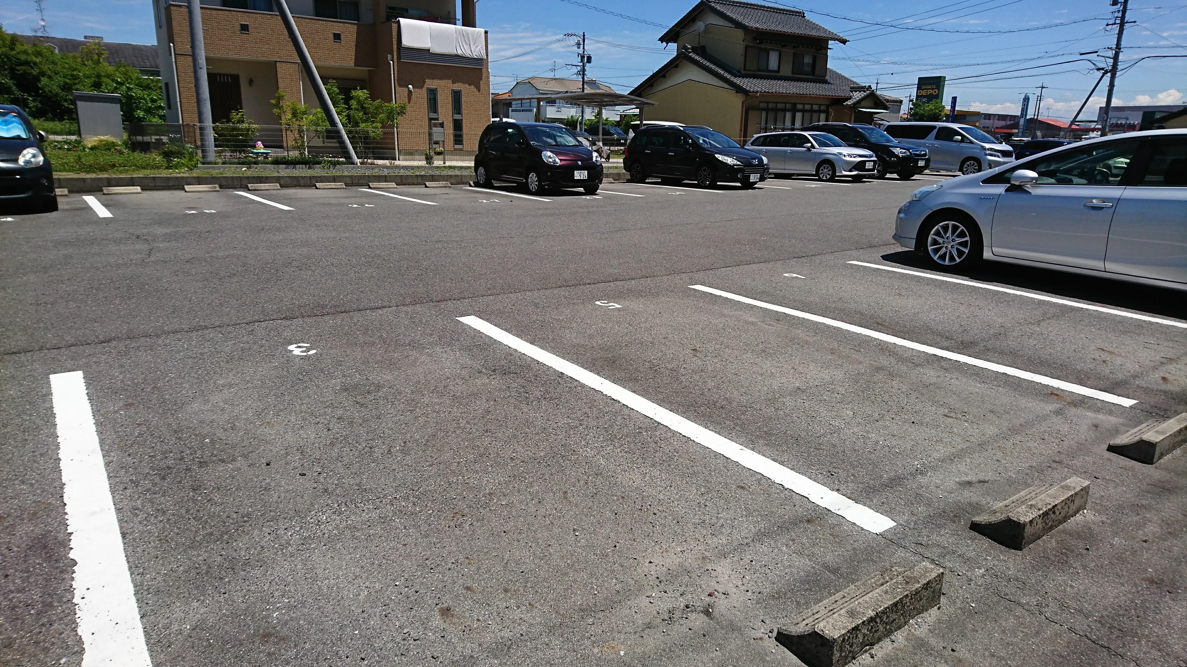 マルイワ・寺島林駐車場の外観・駐車場イメージ2枚目
