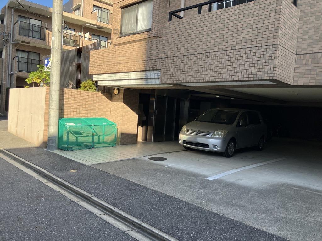 FK-Annex城山の外観・駐車場イメージ2枚目