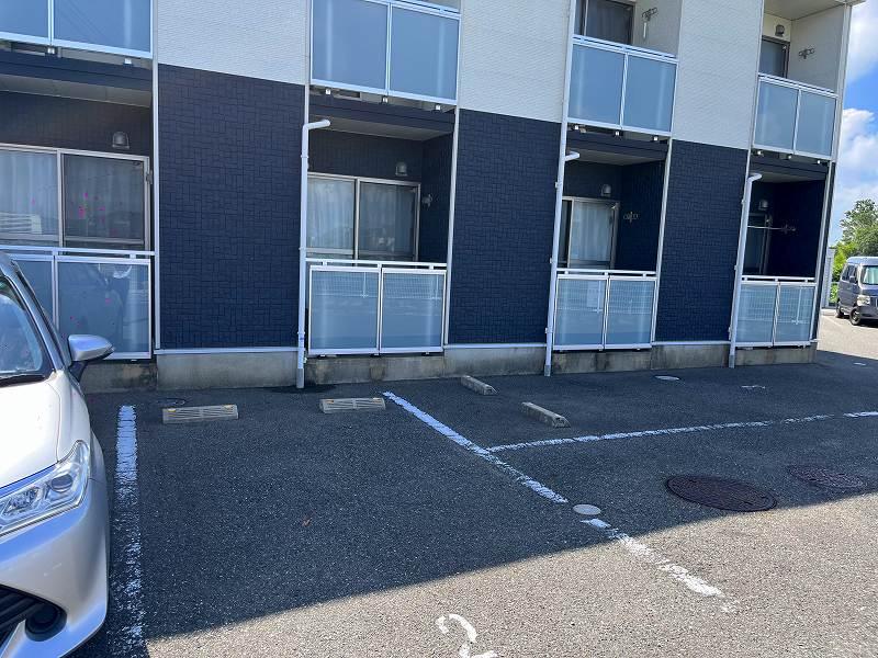 丸の内　東(52753)の外観・駐車場イメージ1枚目