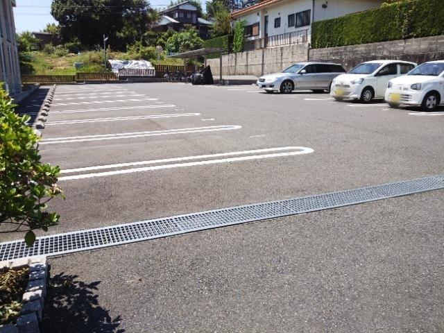 ＧＡＲＤＥＮＩＡ(53486)の外観・駐車場イメージ2枚目