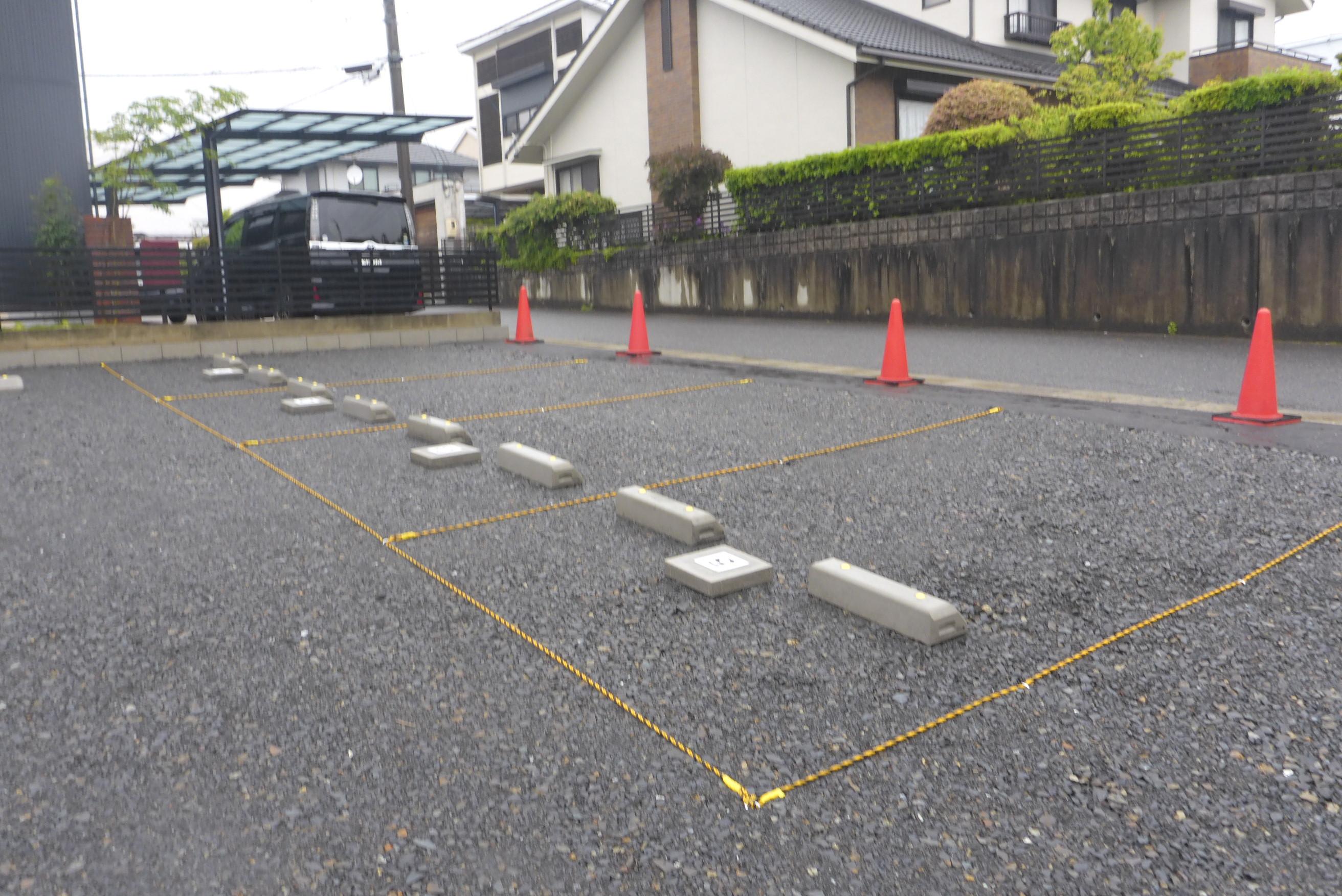 仲田駐車場の外観・駐車場イメージ3枚目