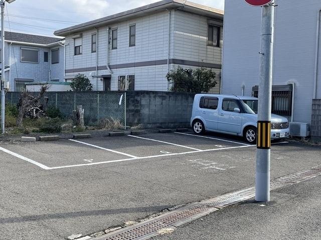 木下モータープールの外観・駐車場イメージ3枚目