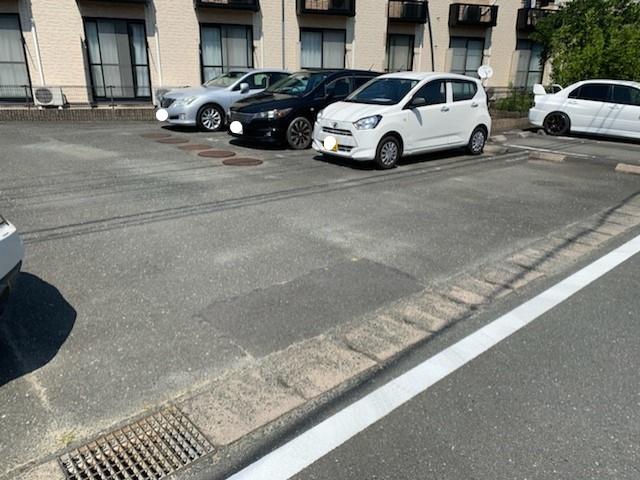 ひまわり(25205)の外観・駐車場イメージ1枚目
