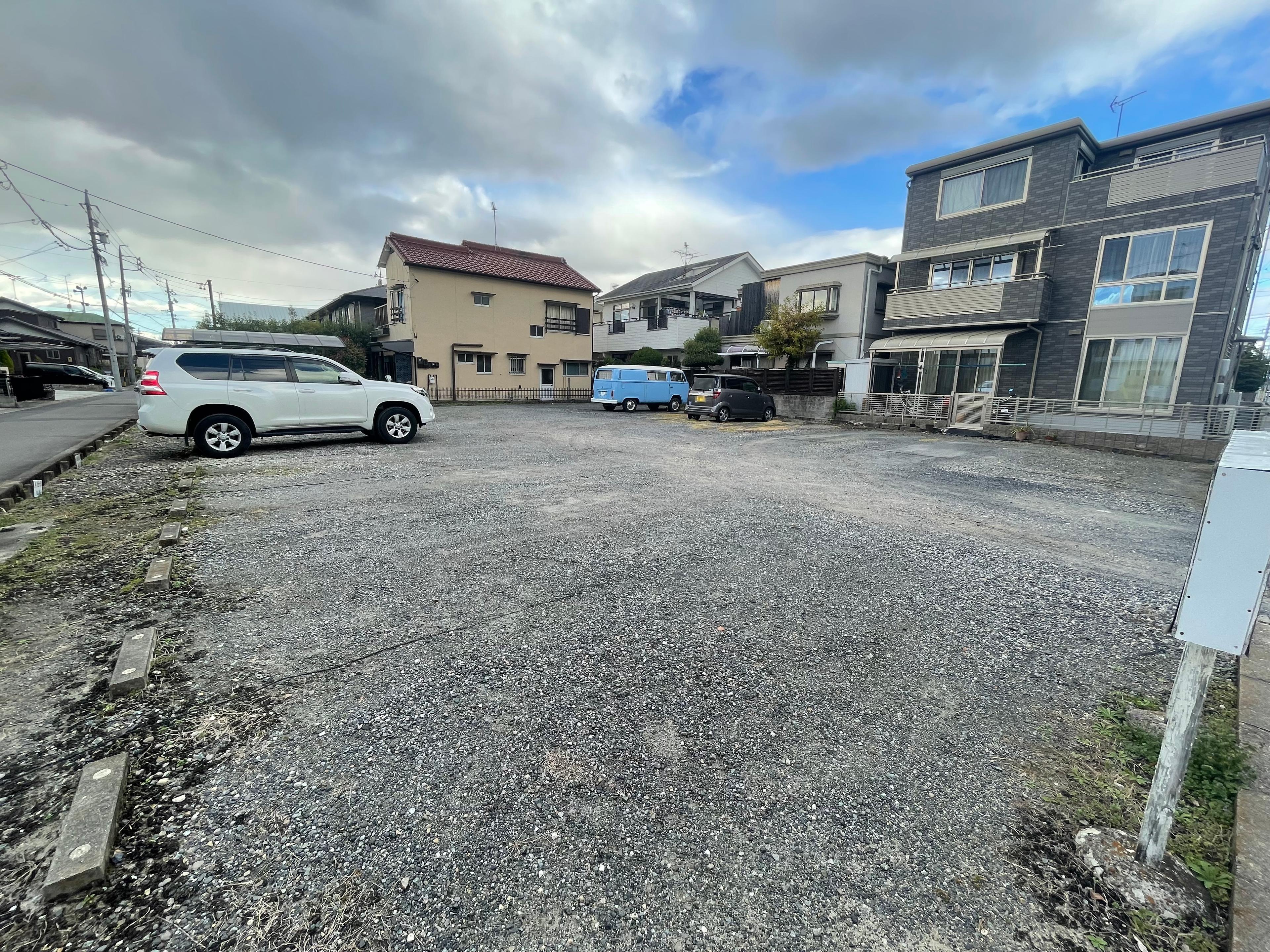 山下駐車場の外観・駐車場イメージ2枚目