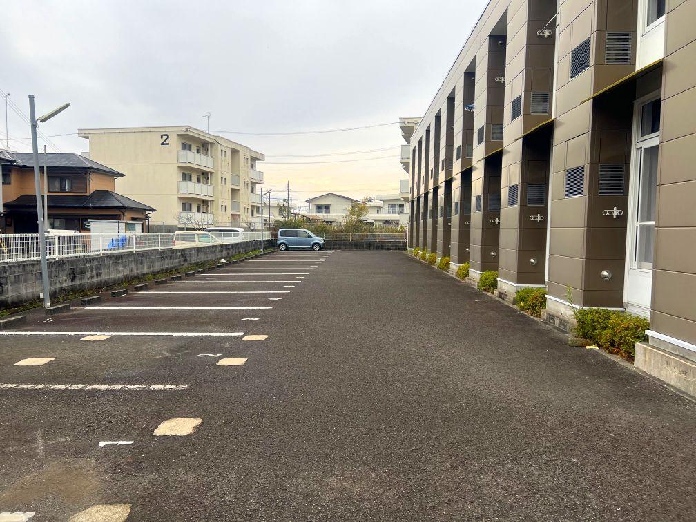 ＨＡＹＡ(12565)の外観・駐車場イメージ1枚目