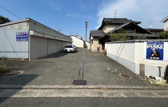 ライフパートⅤの外観・駐車場イメージ1枚目