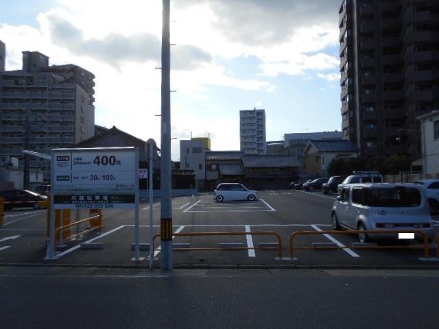 名古屋一番３丁目の外観・駐車場イメージ1枚目