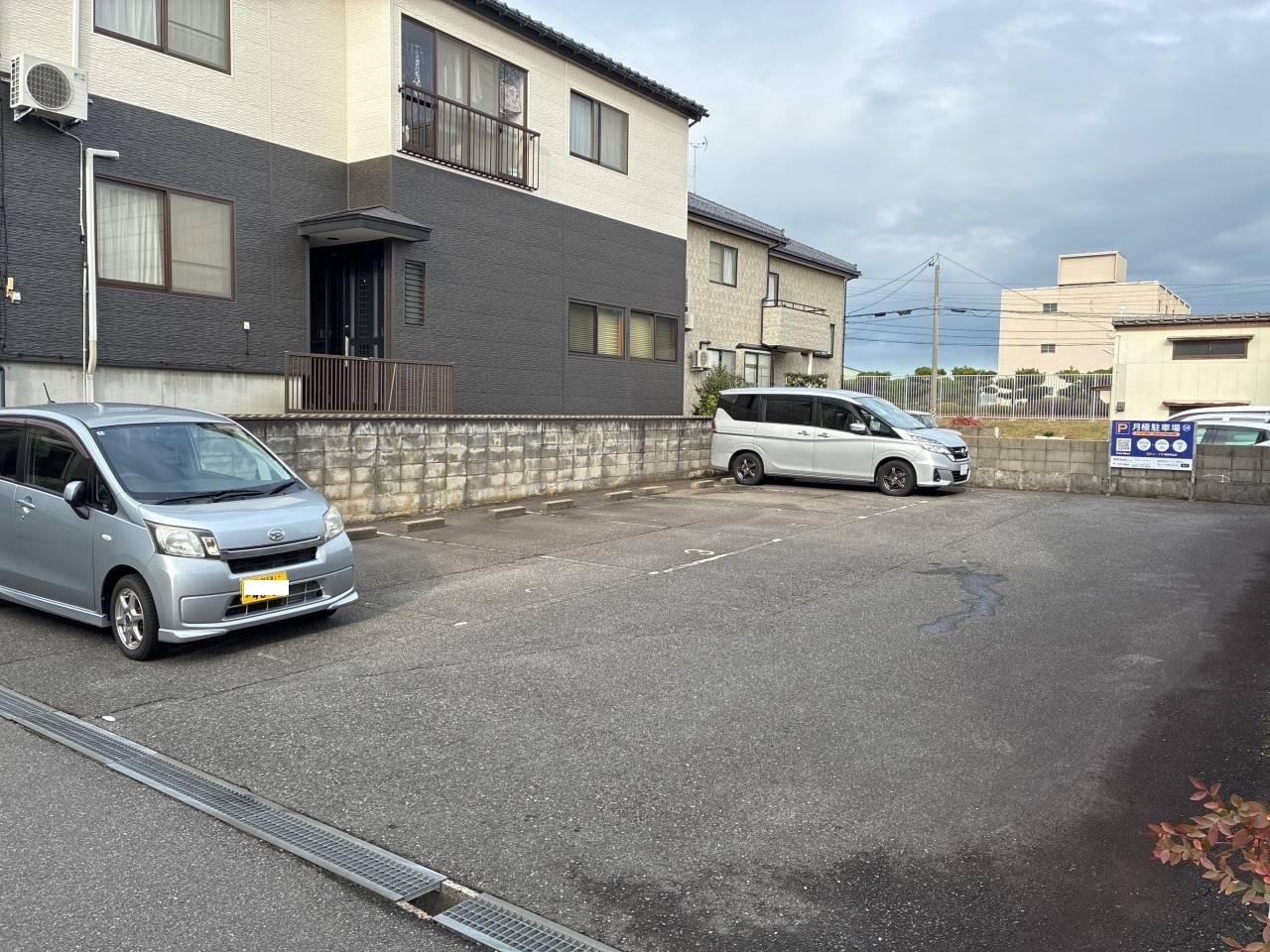 54.桃山町ガレージの外観・駐車場イメージ3枚目