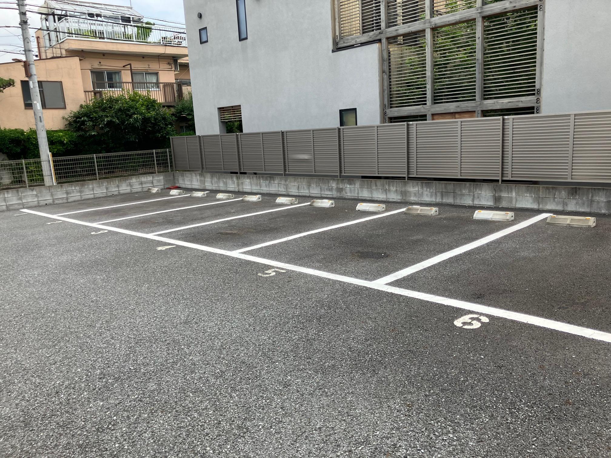 府中町1丁目駐車場の外観・駐車場イメージ2枚目