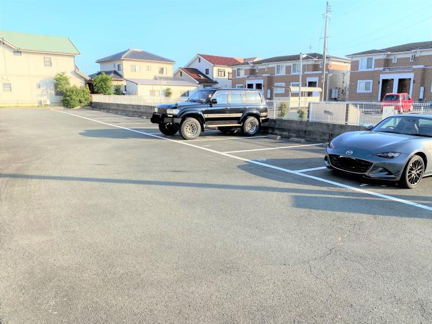 シーグリーン(16073)の外観・駐車場イメージ1枚目