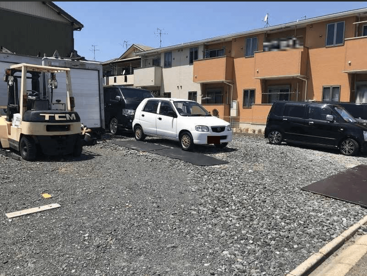 FK八百島1丁目102駐車場の外観・駐車場イメージ2枚目