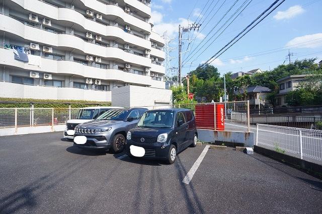 【946】サンハイツ藤駐車場の外観・駐車場イメージ3枚目