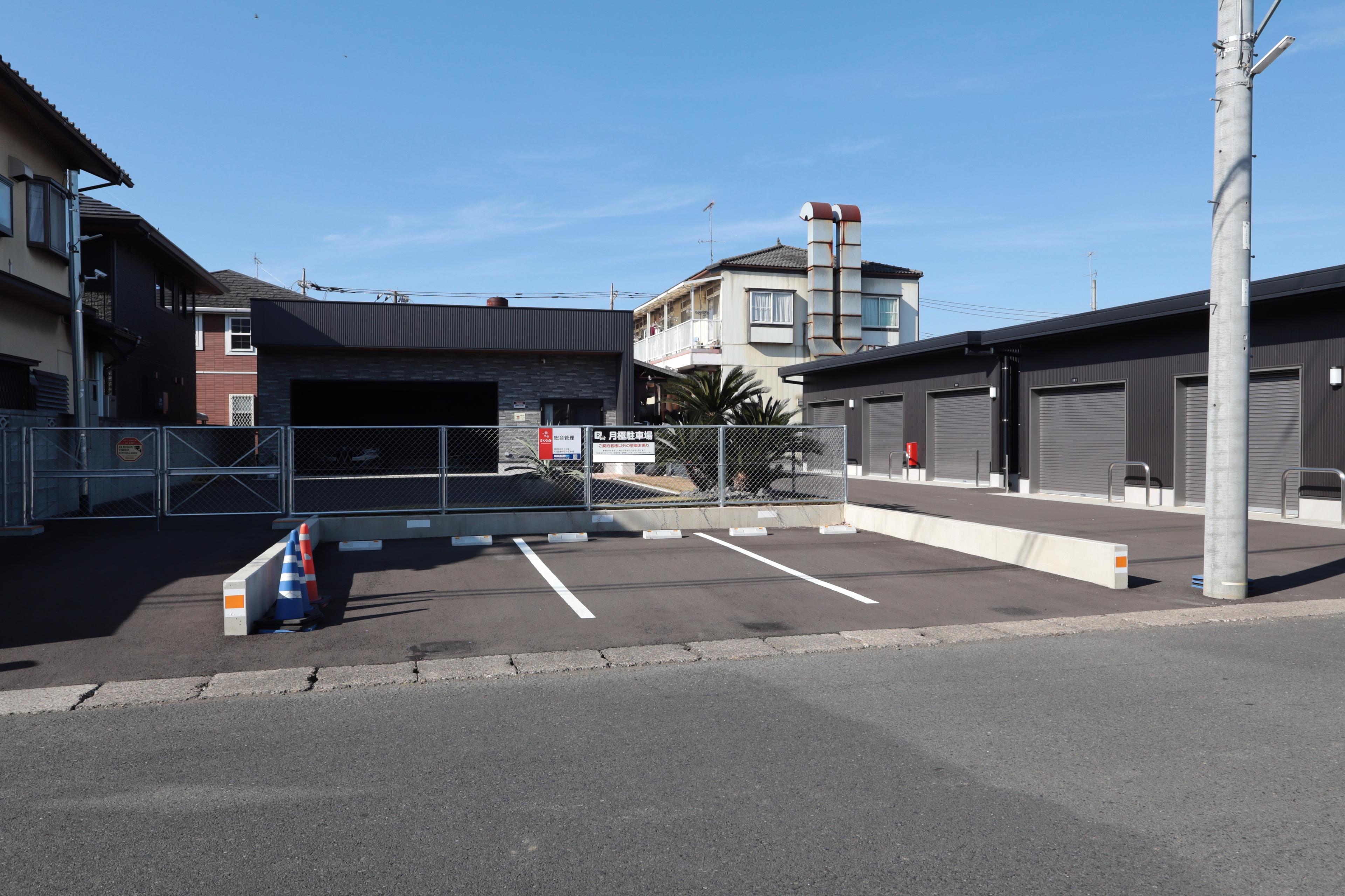 レンタルガレージ　助戸町TDの外観・駐車場イメージ3枚目