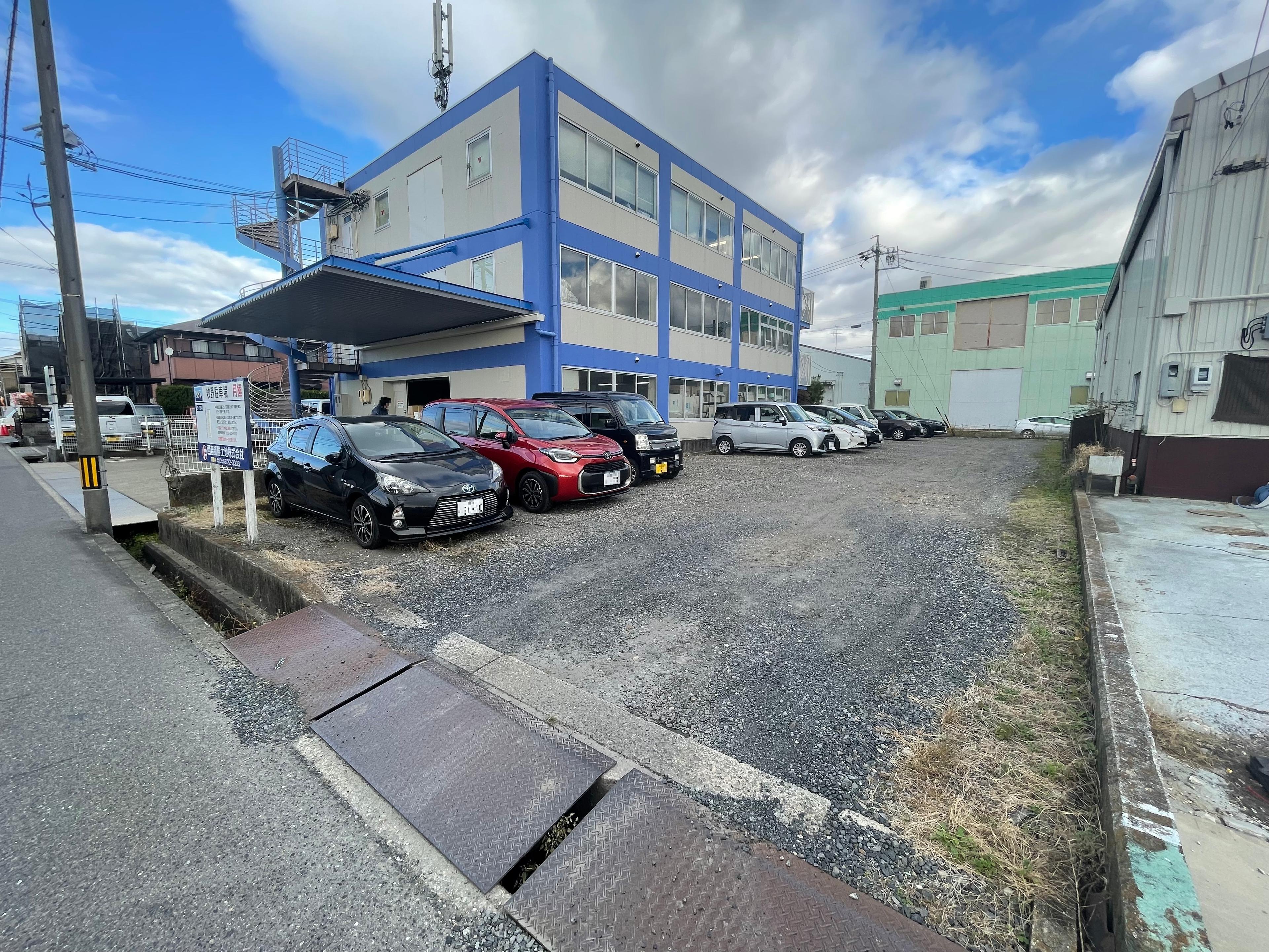 牧野駐車場の外観・駐車場イメージ1枚目