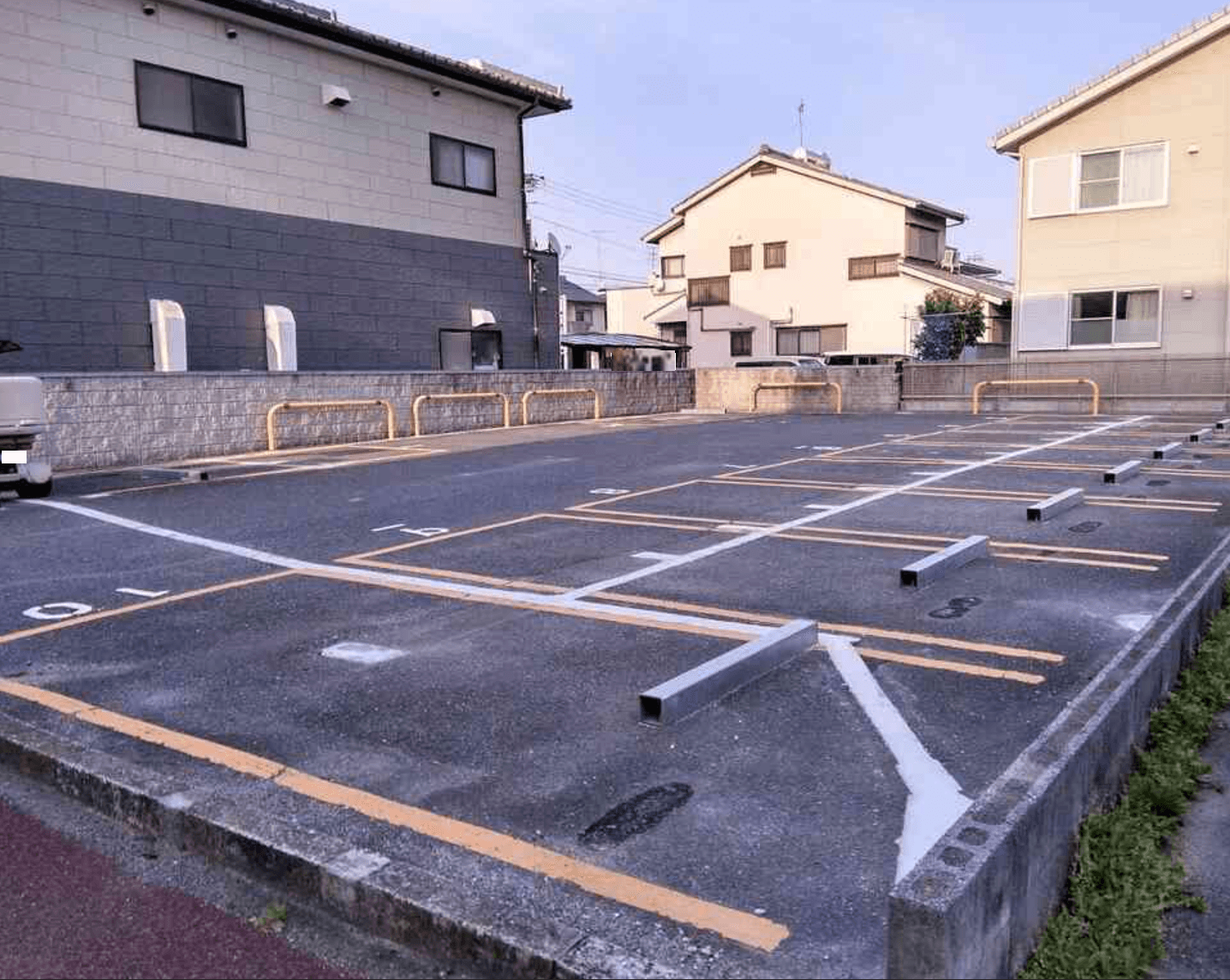 大金町2丁目46駐車場の外観・駐車場イメージ2枚目