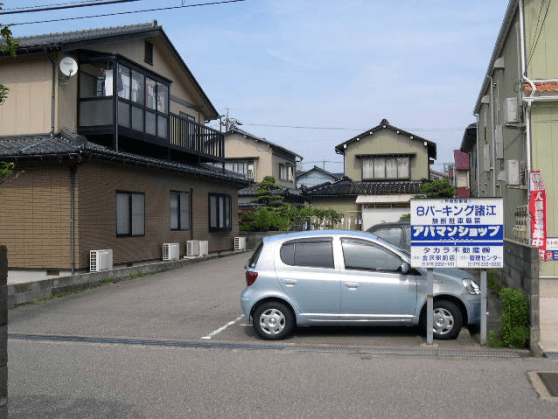 ８パーキング諸江の外観・駐車場イメージ1枚目