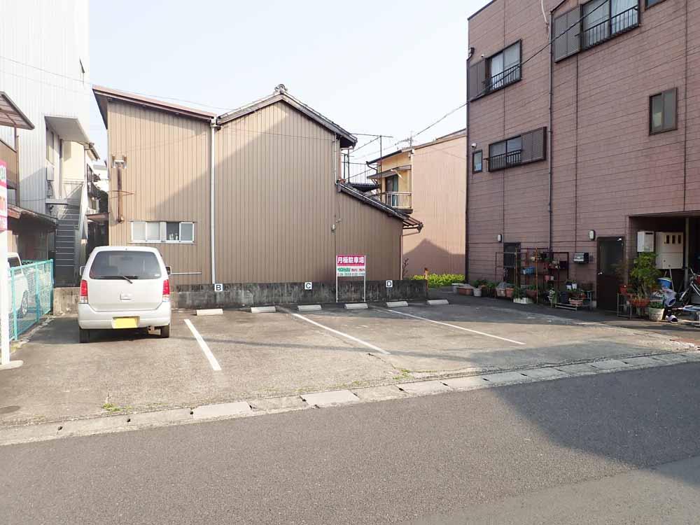 京町駐車場　（内）の外観・駐車場イメージ2枚目