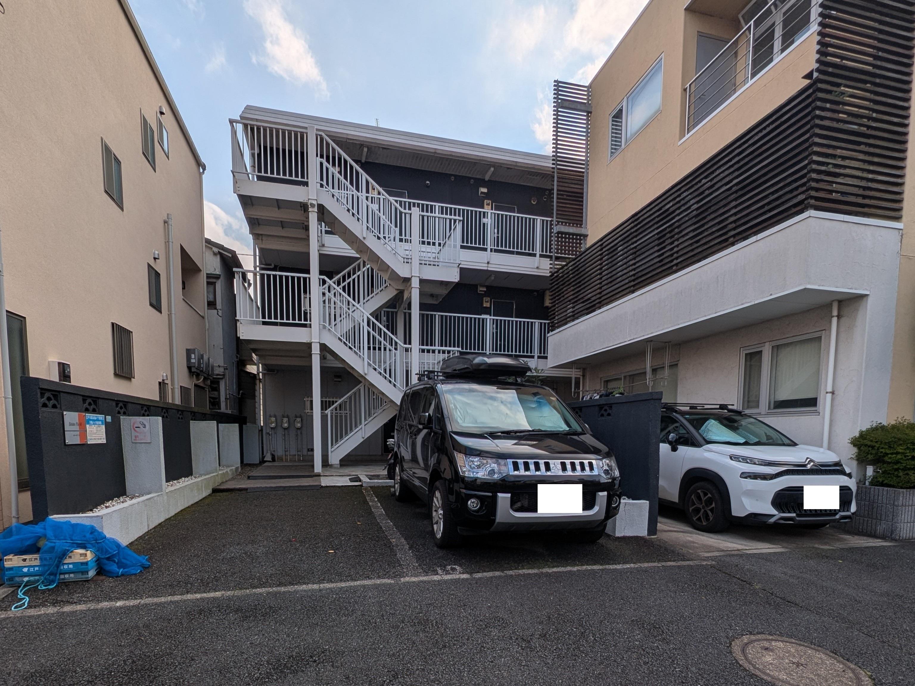 エステートピアパークの外観・駐車場イメージ2枚目