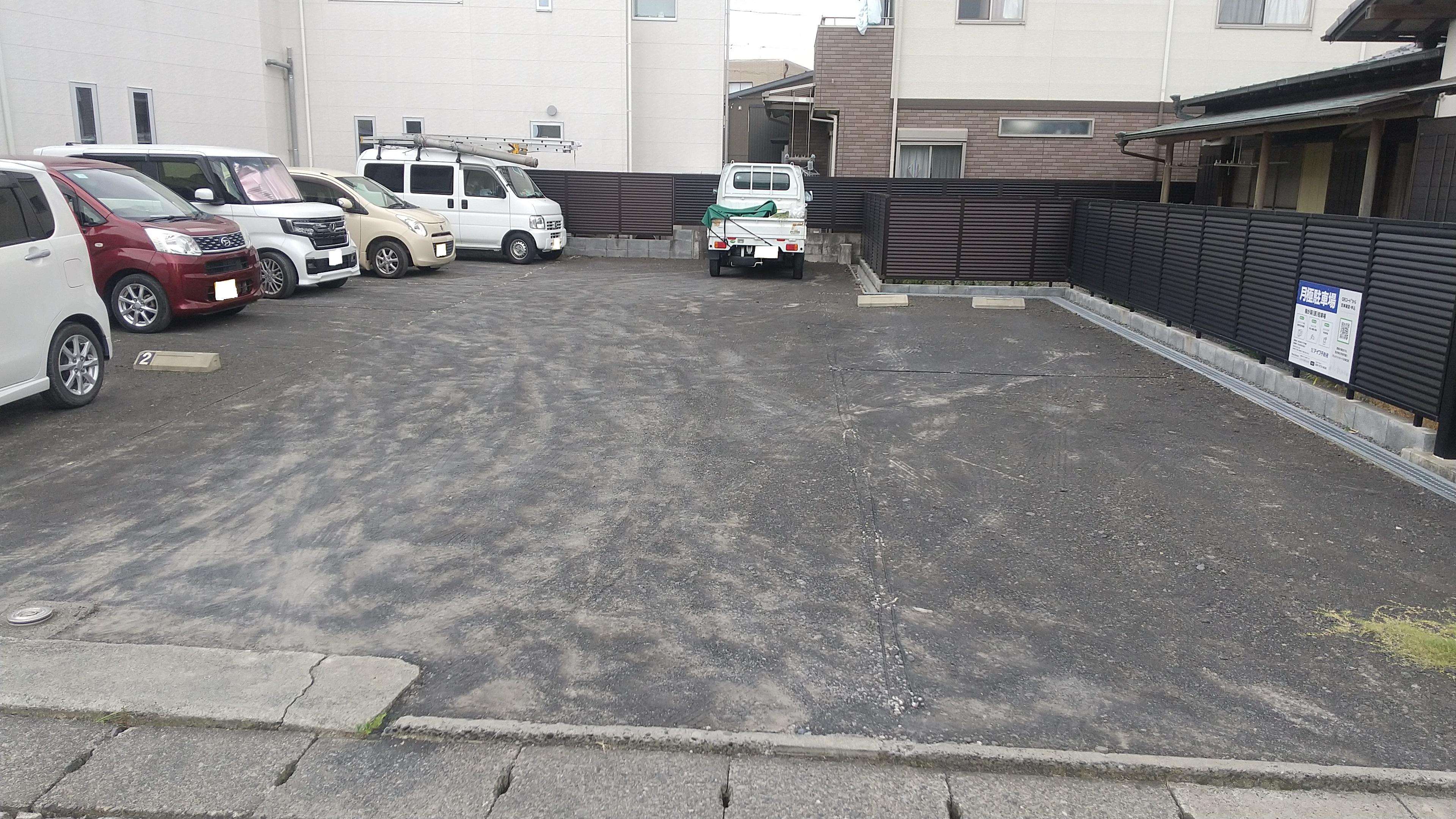 梅が岡(原)駐車場の外観・駐車場イメージ1枚目