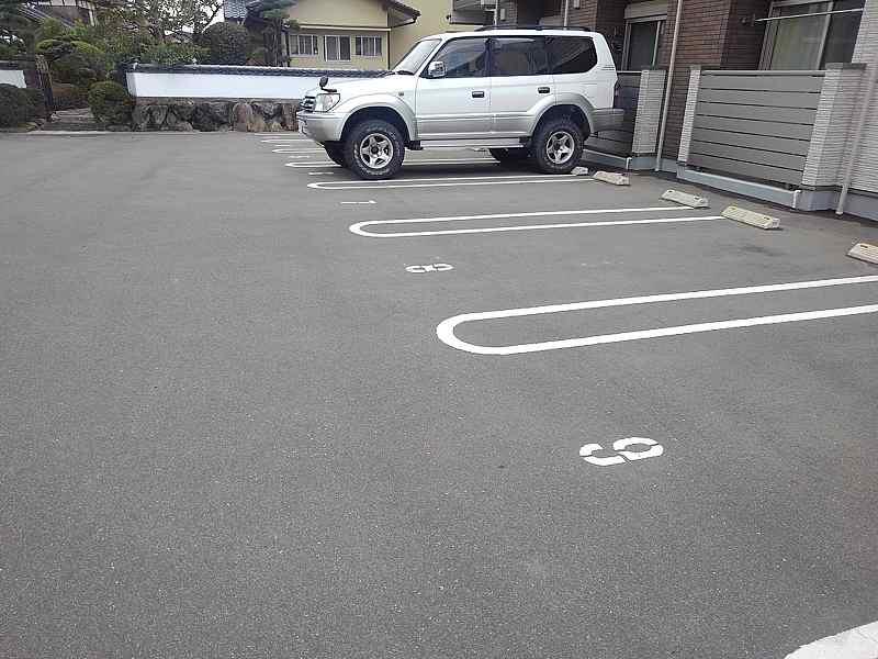 ミランダ三福Ⅲ(55919)の外観・駐車場イメージ1枚目