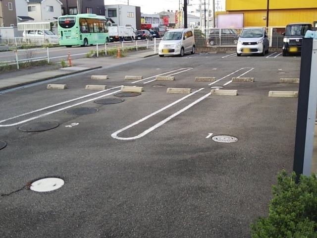 ＮＯＭＡ(40223)の外観・駐車場イメージ1枚目