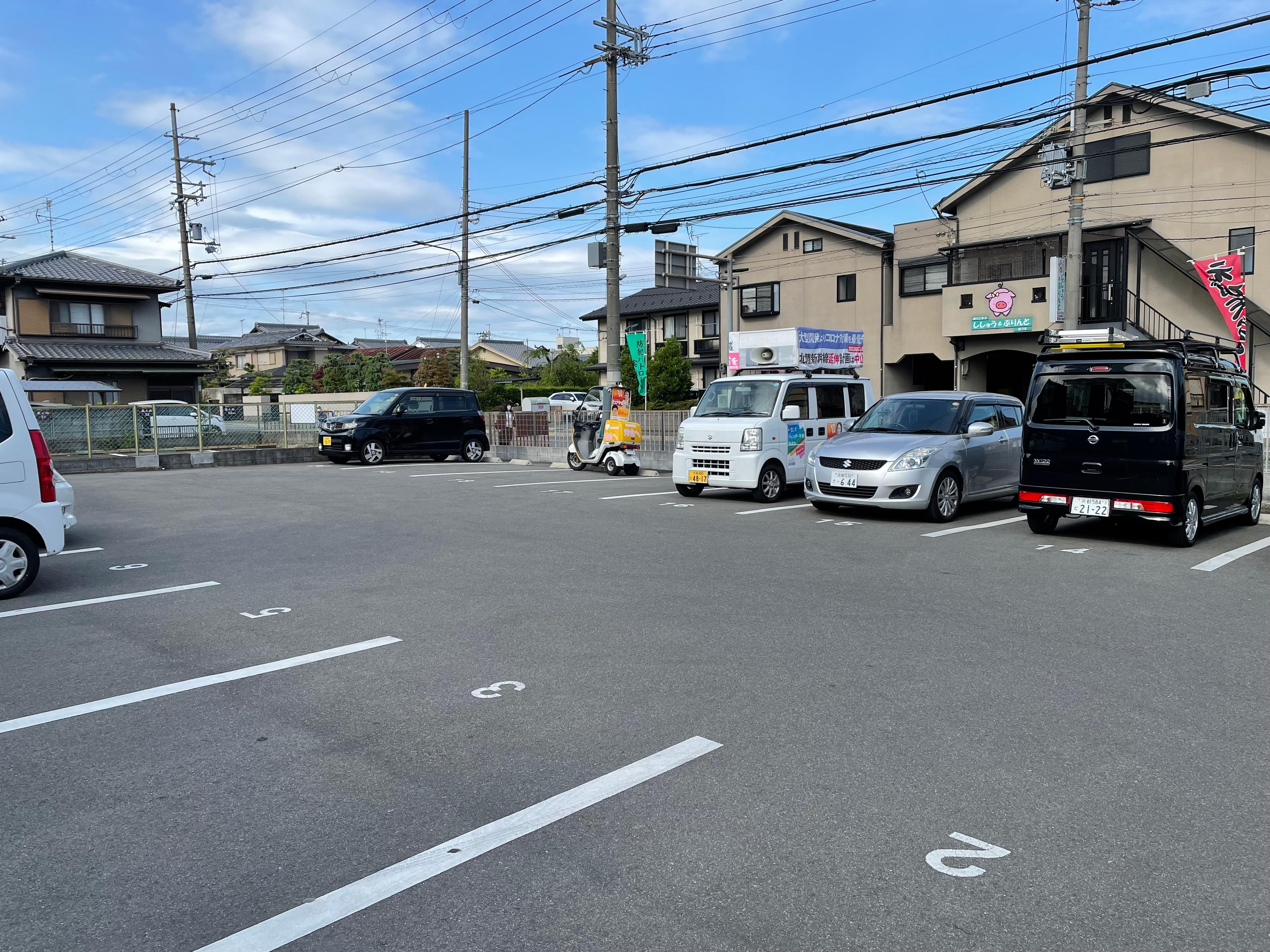 駐車場画像2枚目