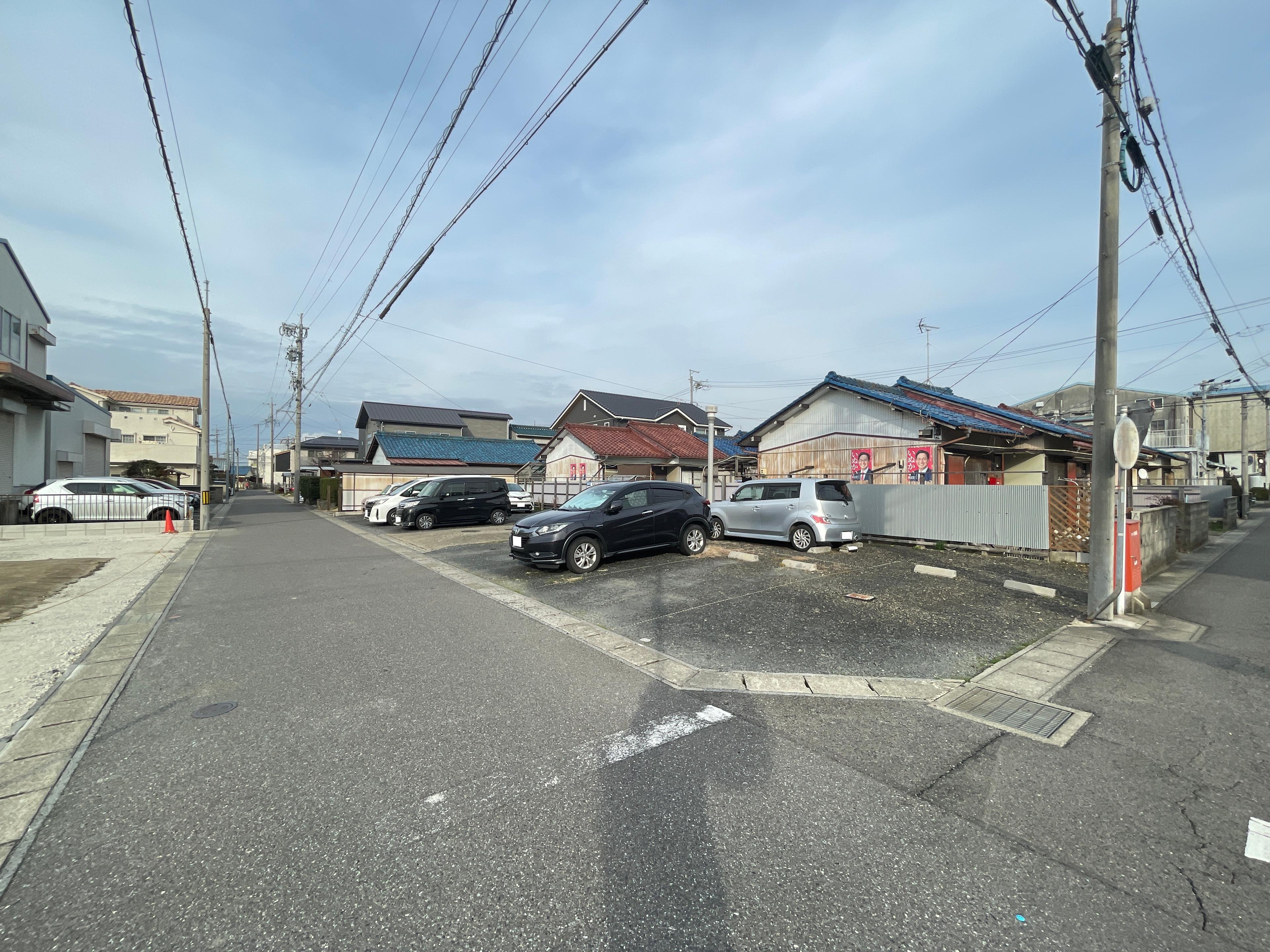 高畑66 駐車場の外観・駐車場イメージ1枚目