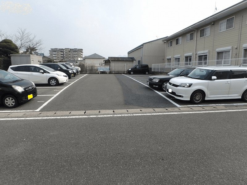 塩浜SIP月極駐車場の外観・駐車場イメージ1枚目