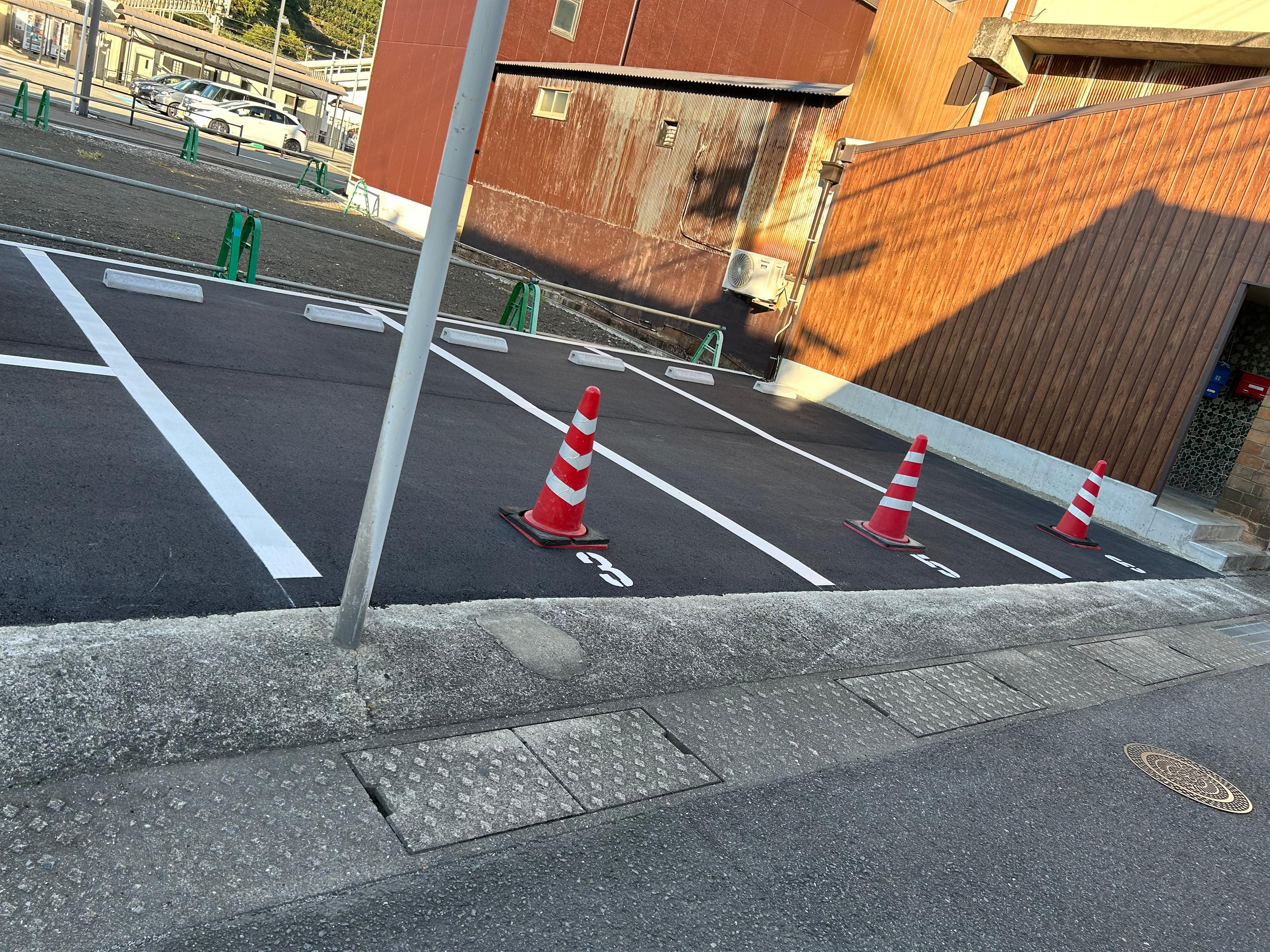 箕島896-1駅前駐車場の外観・駐車場イメージ2枚目