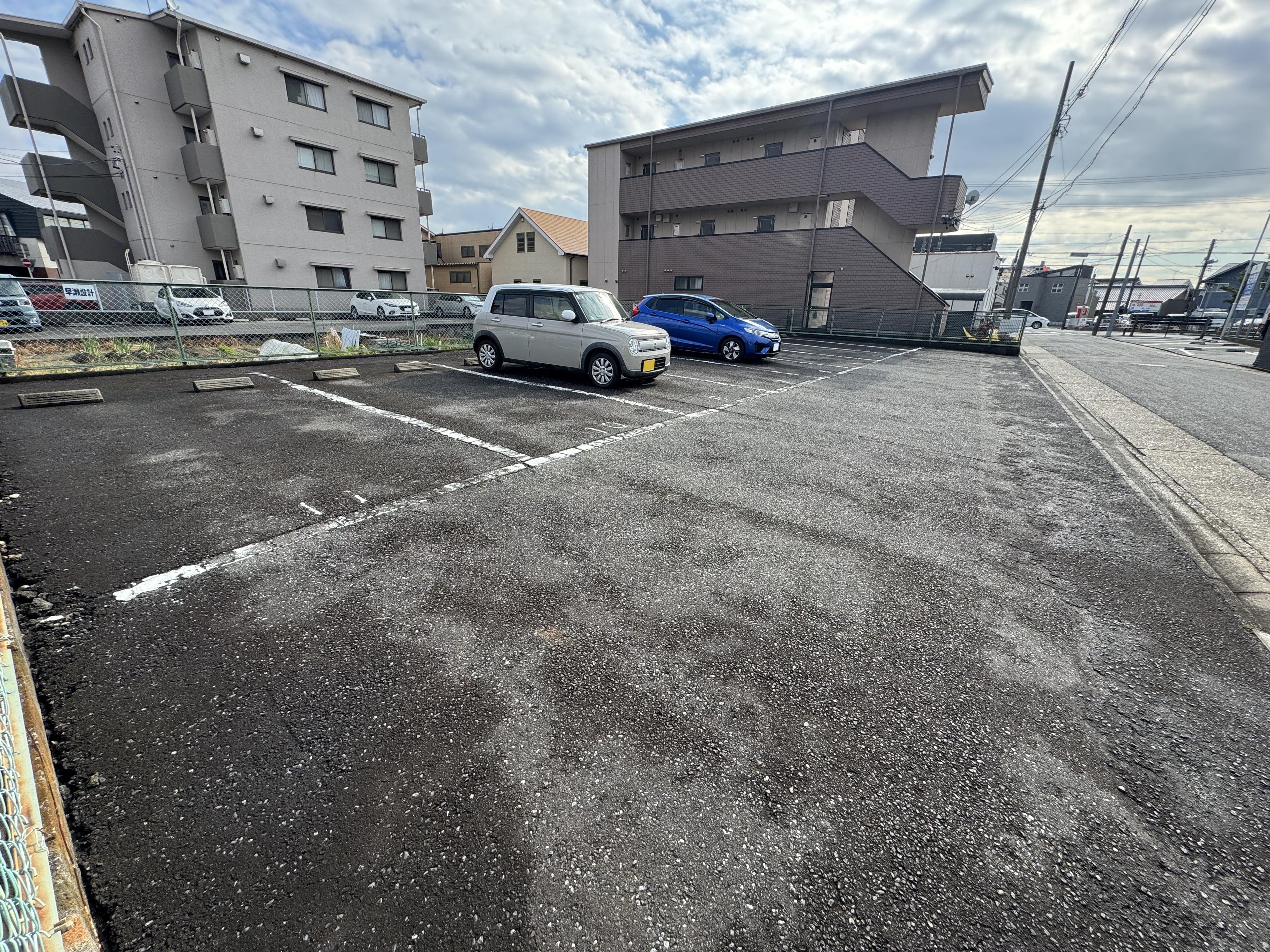 P103の外観・駐車場イメージ2枚目