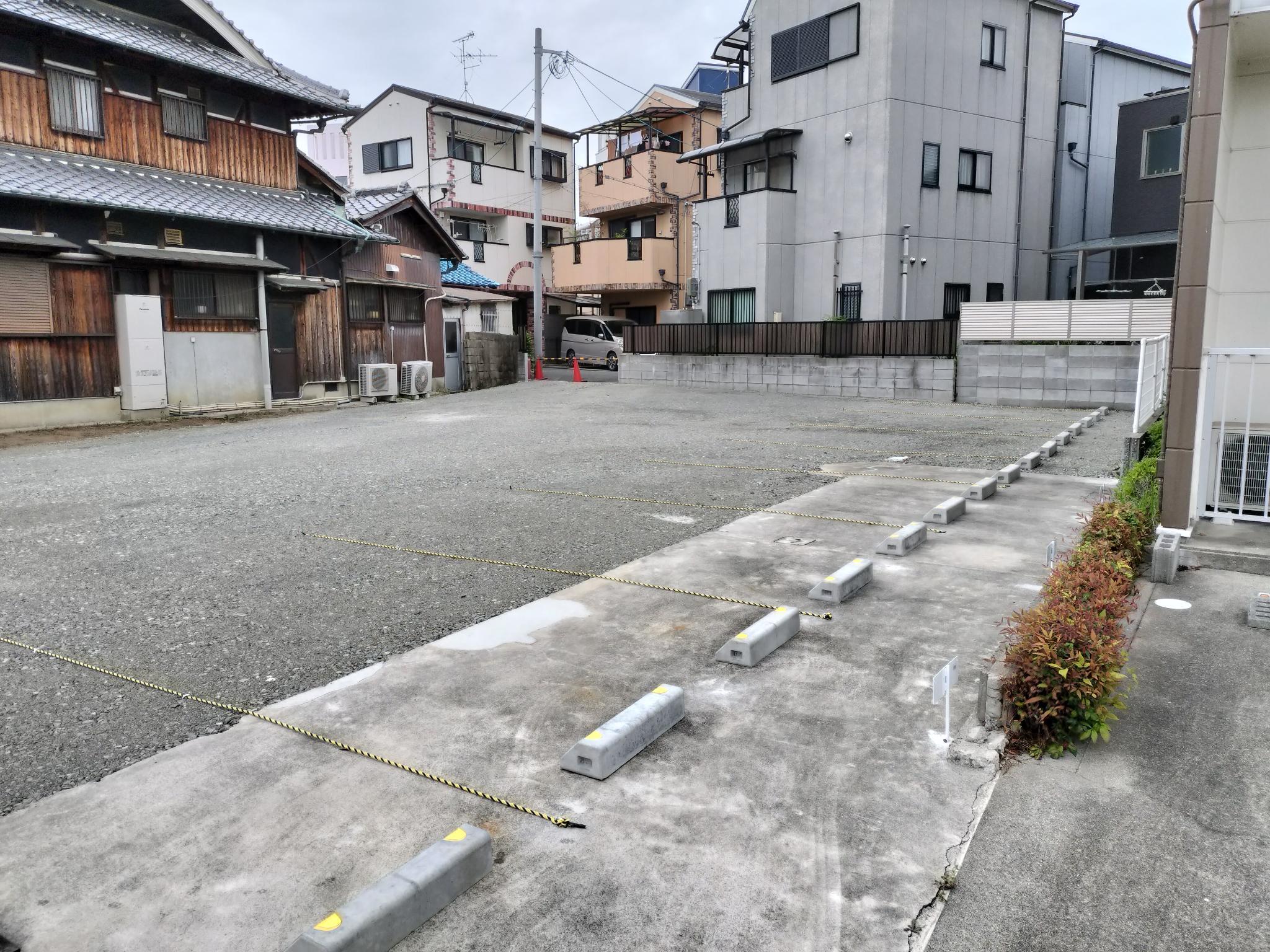 駐車場画像2枚目