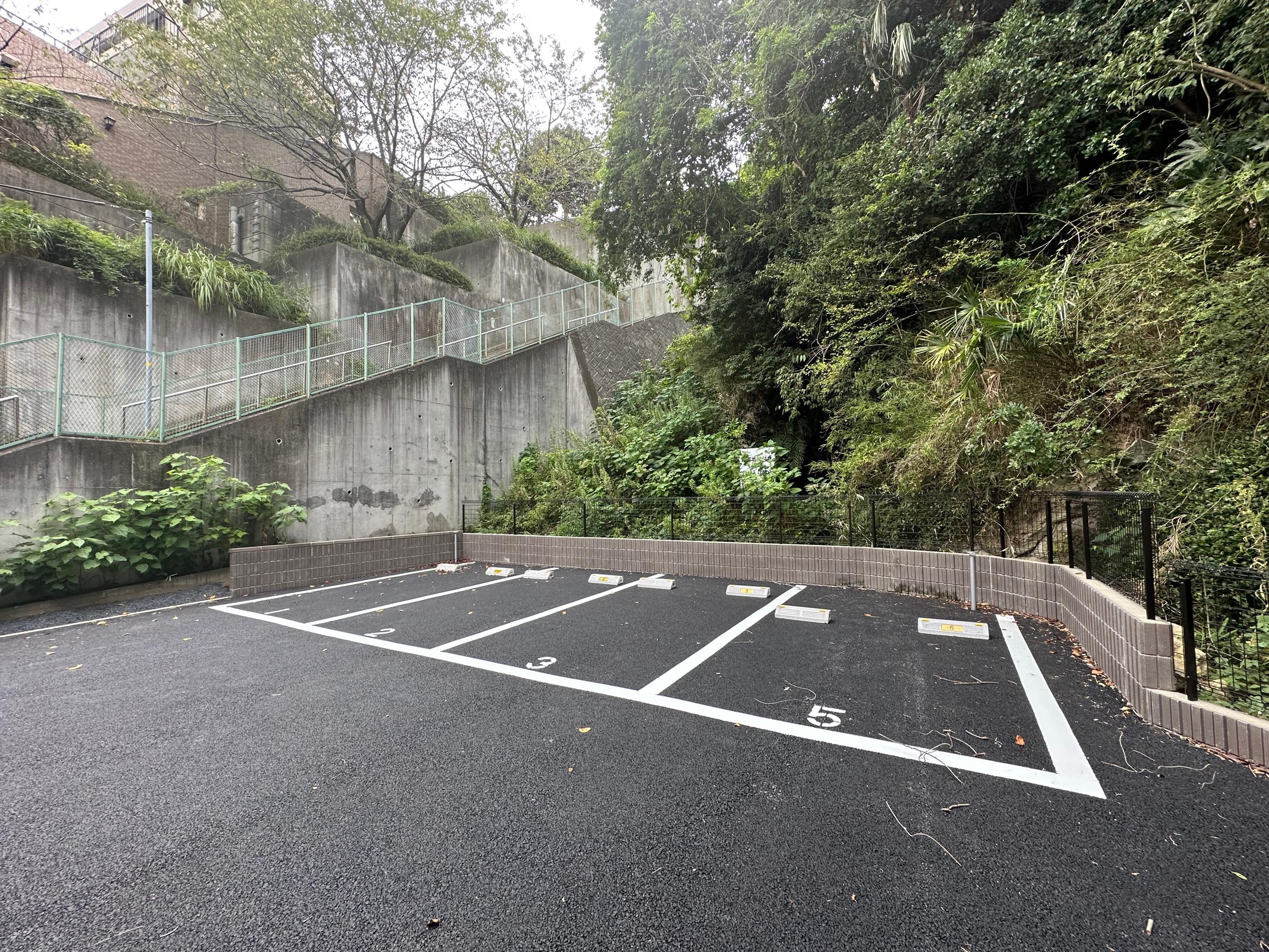 リブリ・AMK駐車場の外観・駐車場イメージ1枚目