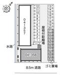 英　Ｂ(41358)の駐車場
