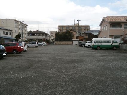 中川月極駐車場の外観・駐車場イメージ3枚目