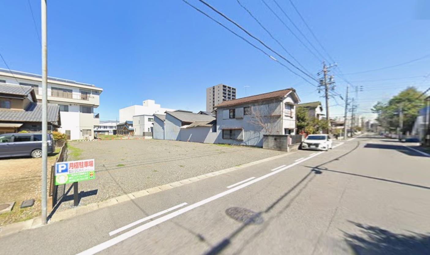 ピュア・神山第１駐車場の外観・駐車場イメージ3枚目