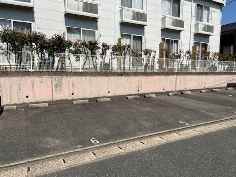 マウンド(17323)の外観・駐車場イメージ1枚目