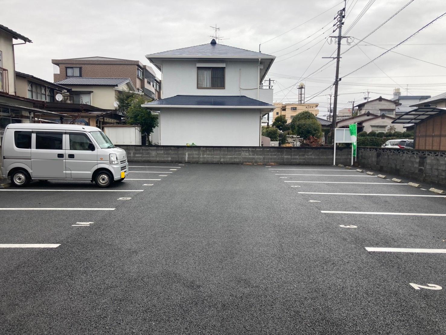帯山7丁目駐車場の外観・駐車場イメージ2枚目