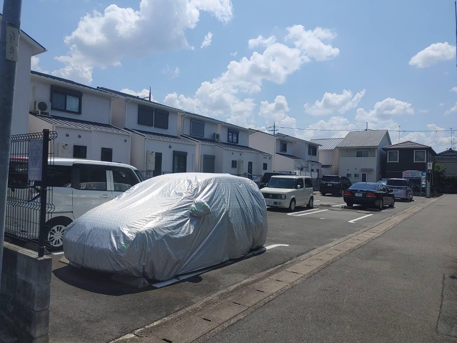 川島　権田町ガレージの外観・駐車場イメージ1枚目