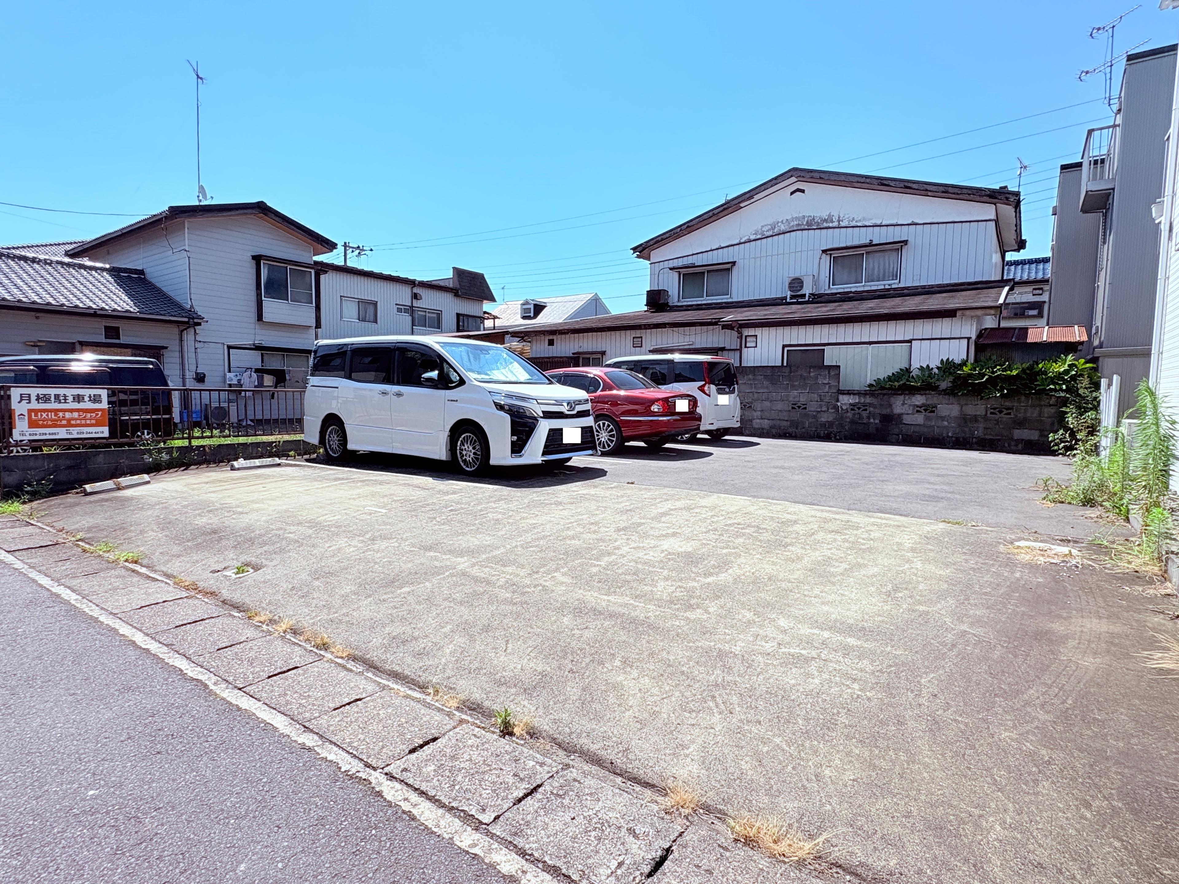 黒澤パーキングの外観・駐車場イメージ1枚目