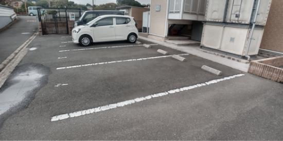 星＆ナミ　Ｋ１１(46341)の外観・駐車場イメージ2枚目