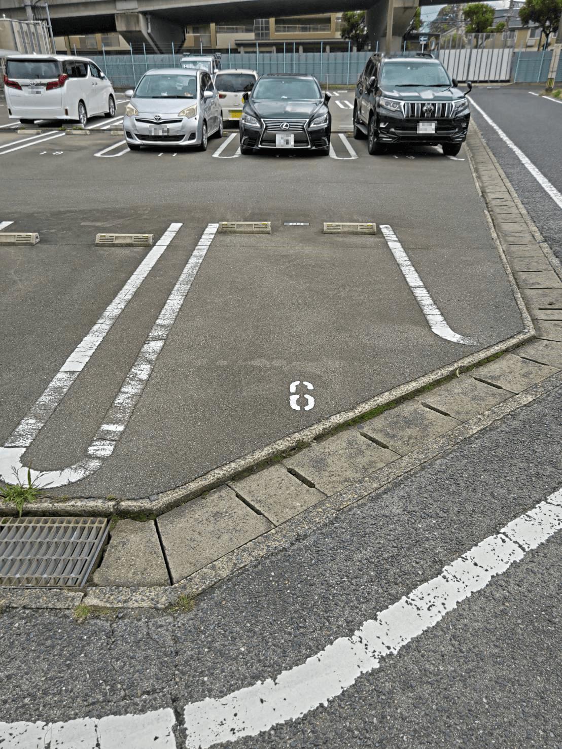 Mパーキングの外観・駐車場イメージ3枚目