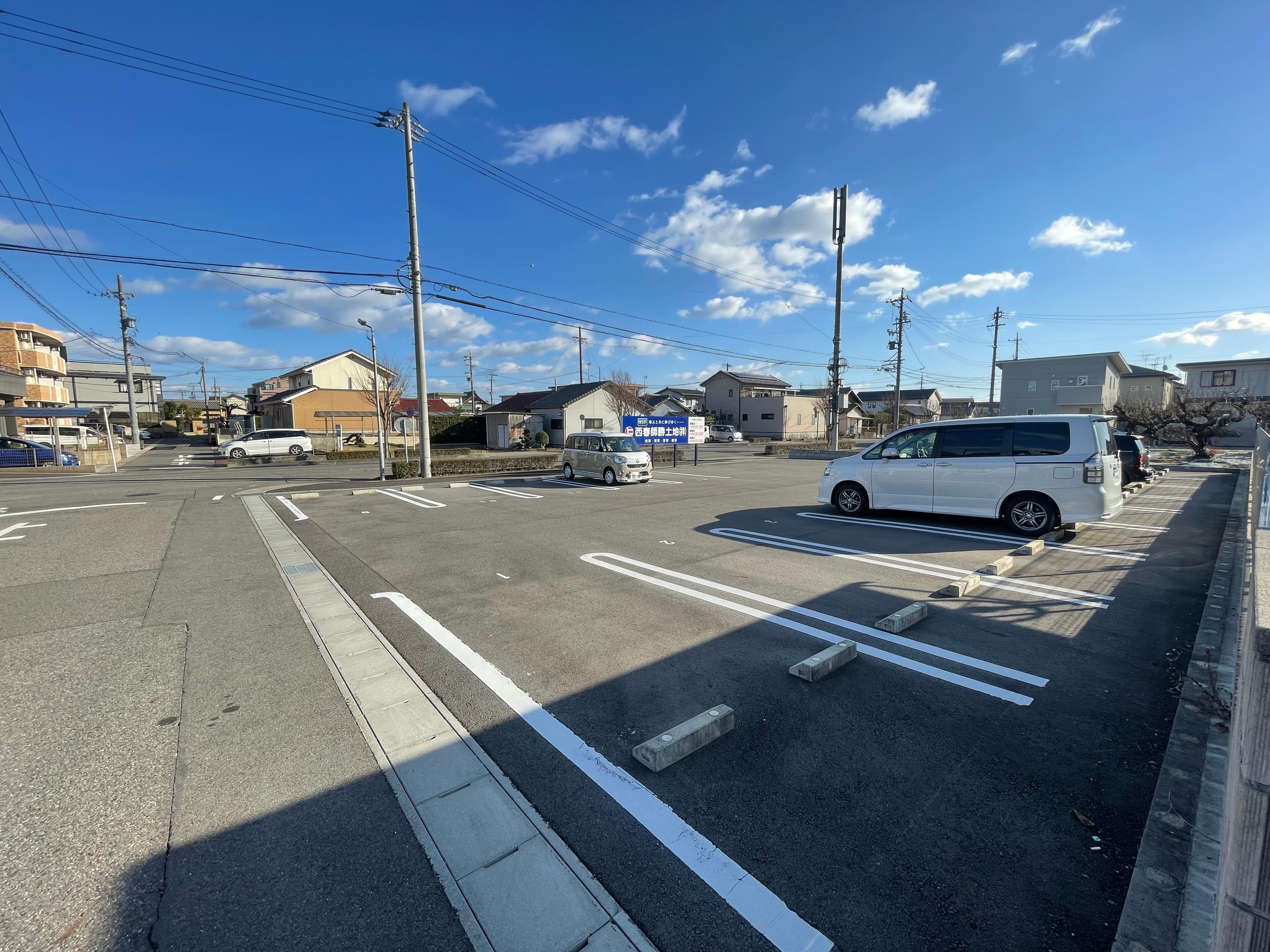 パーク柿の木坂の外観・駐車場イメージ2枚目