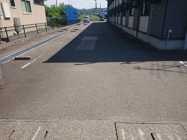 前田Ⅱ(36043)の外観・駐車場イメージ1枚目