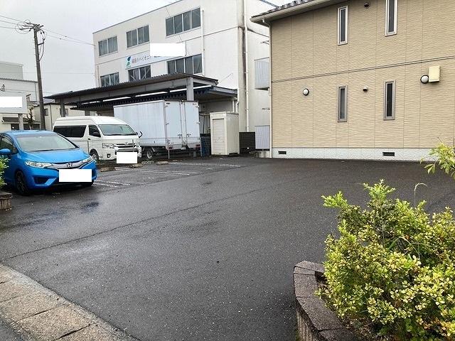 FK-＆シャーメゾン壱番館の外観・駐車場イメージ2枚目