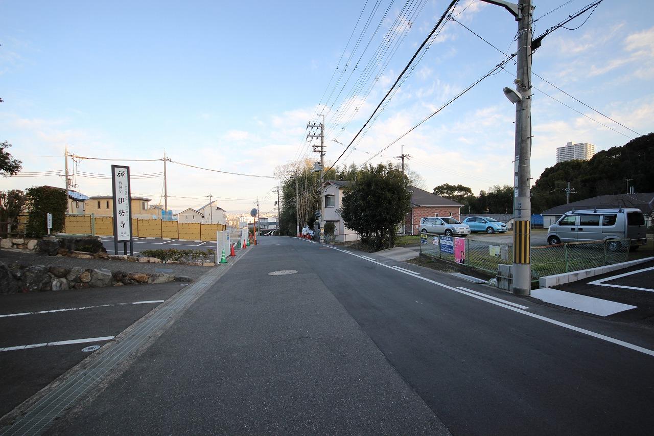 ナカイモータープールの外観・駐車場イメージ3枚目