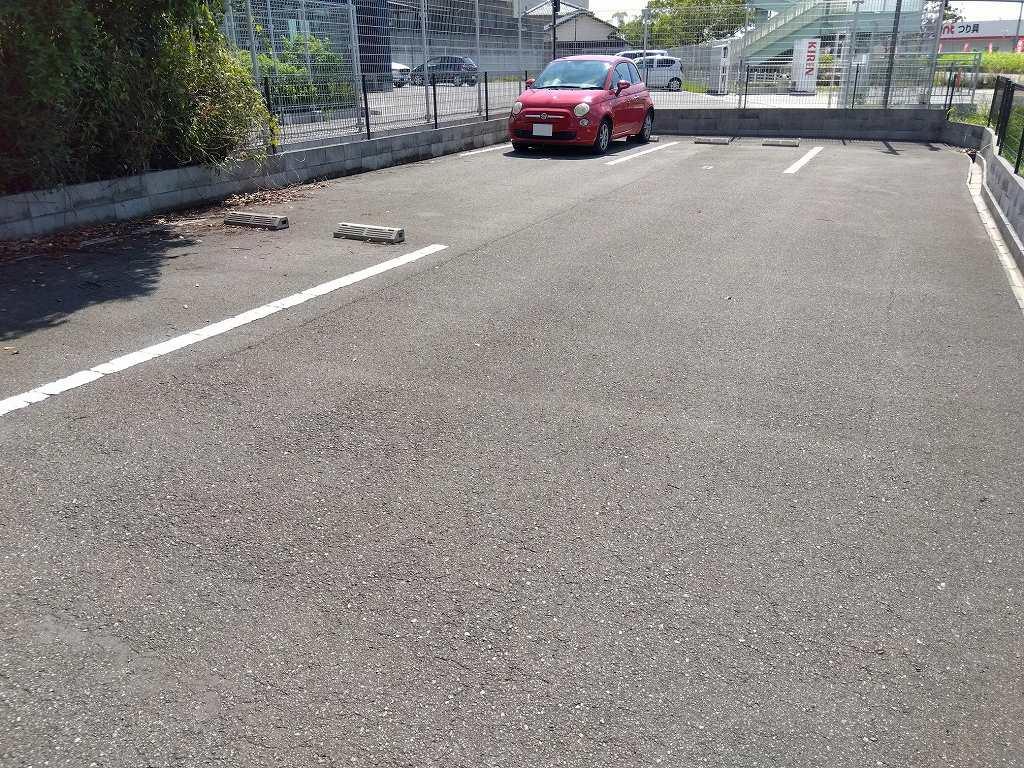 クレイノフィセント　ファルコン(56086)の外観・駐車場イメージ3枚目