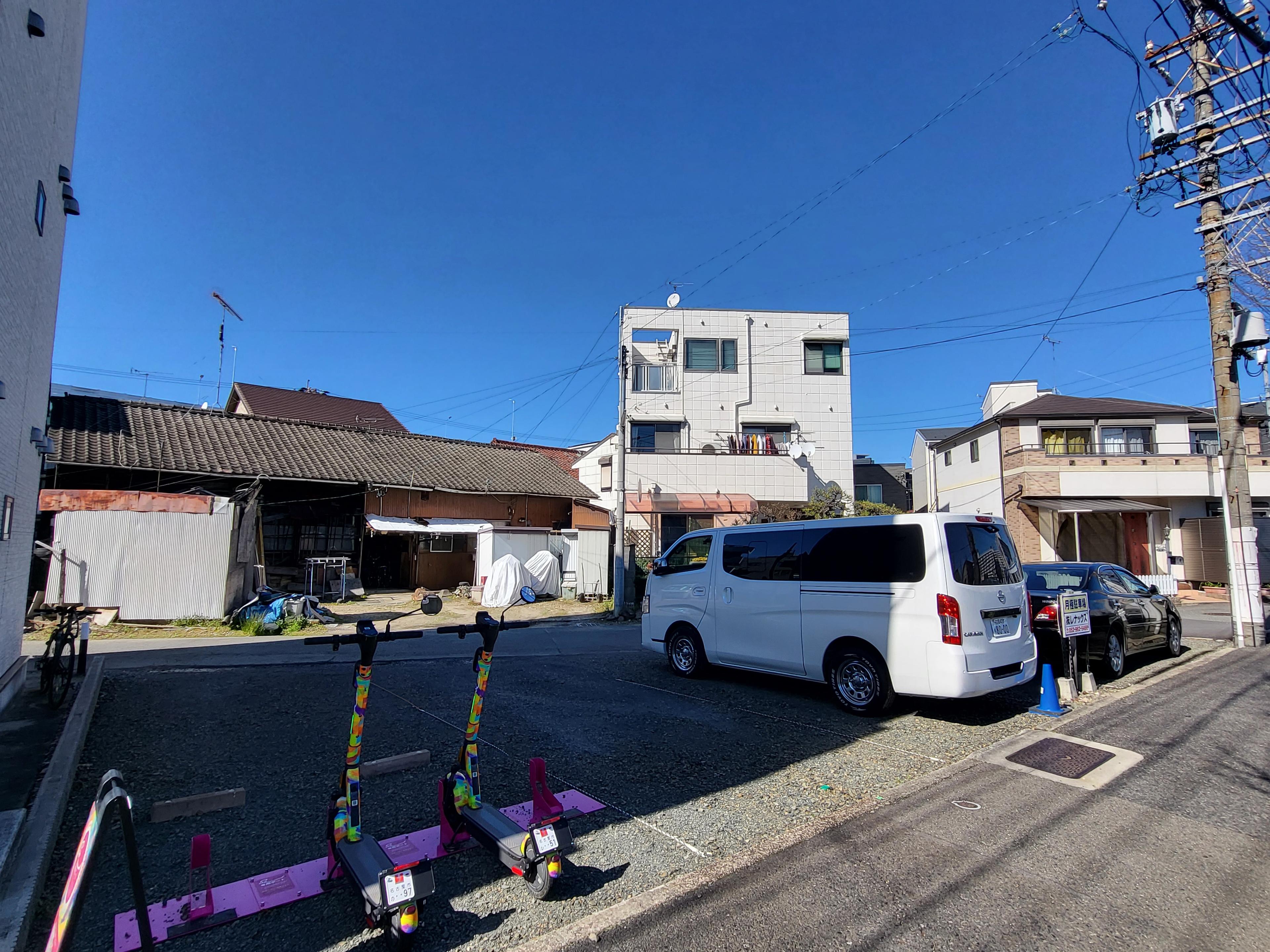 九重町・秋田パーキングの外観・駐車場イメージ2枚目