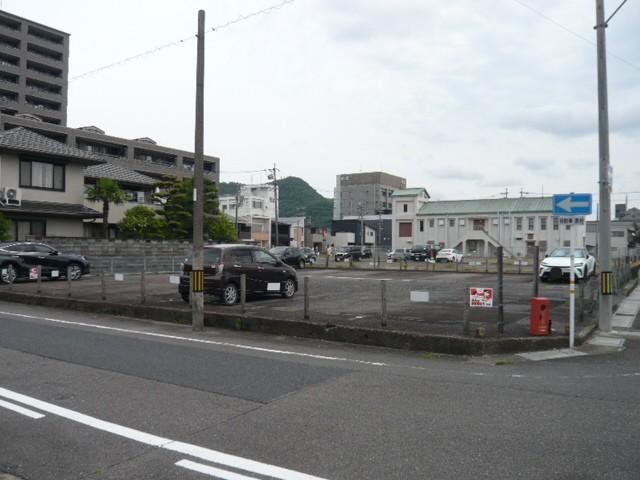 花沢町駐車場の外観・駐車場イメージ3枚目