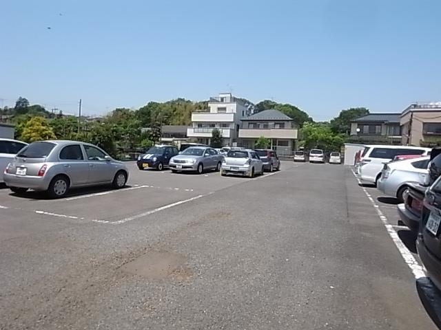 豊成第一駐車場の外観・駐車場イメージ2枚目